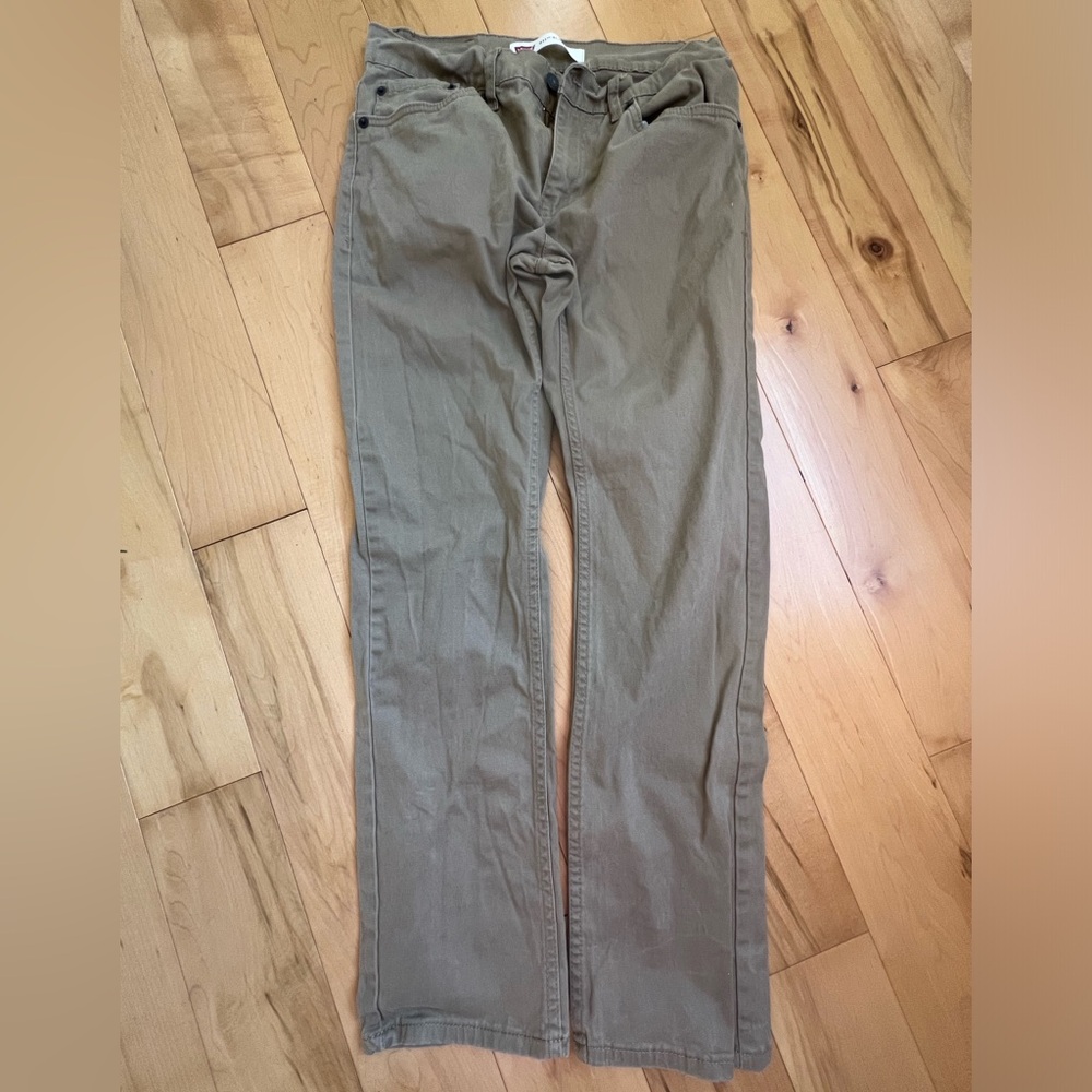 Levi’s 511 slim fit khaki pants, boys size 16 Men’s 28w x 28L